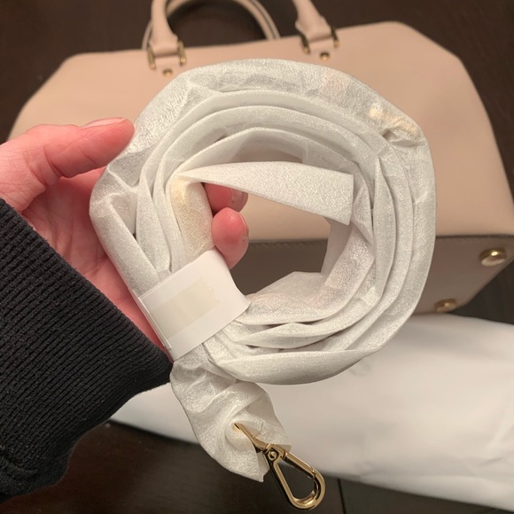 Michael Kors Bag - Picture 8 of 8